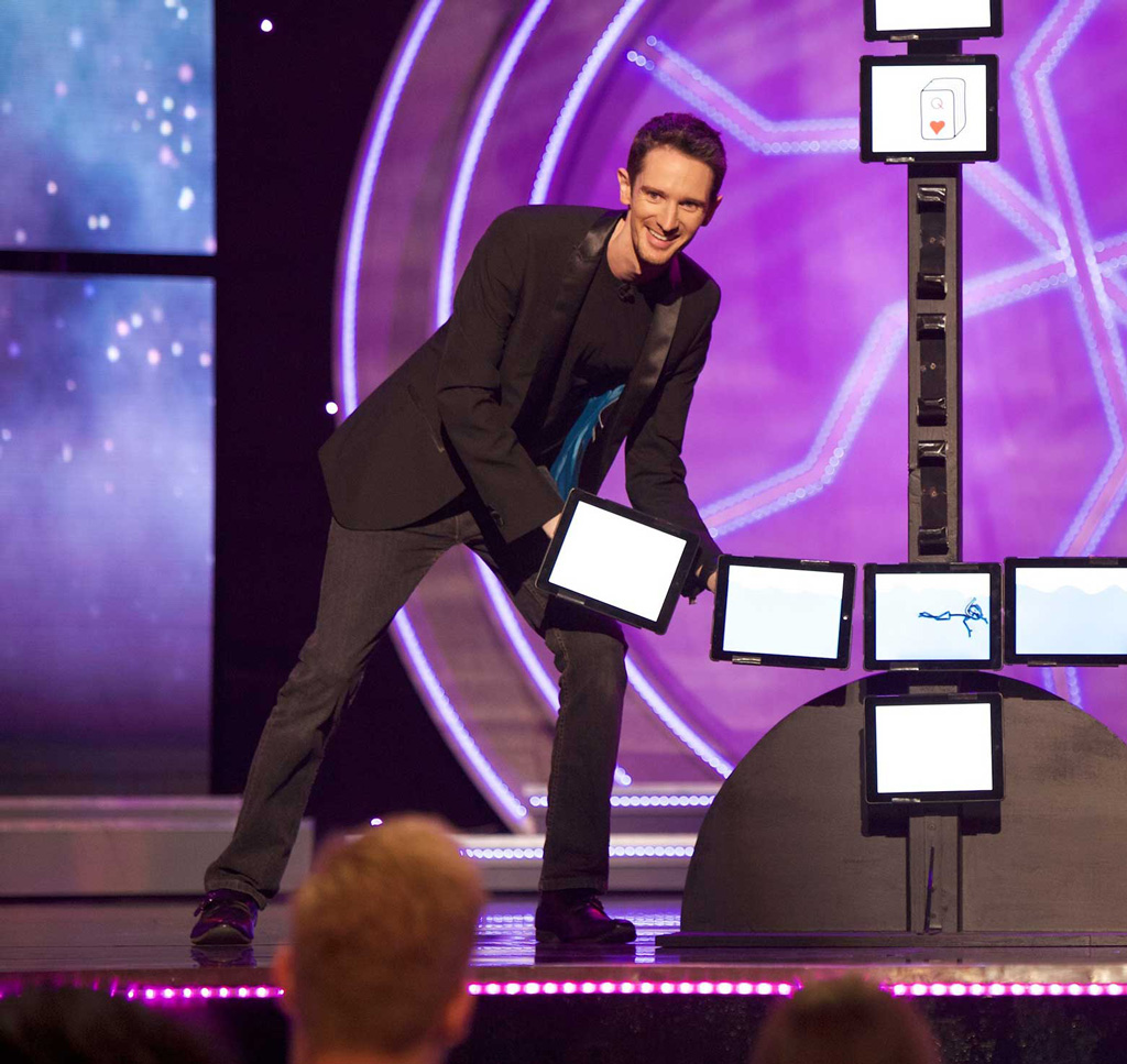 Corporate Magician Boston That Leaves Guests Amazed